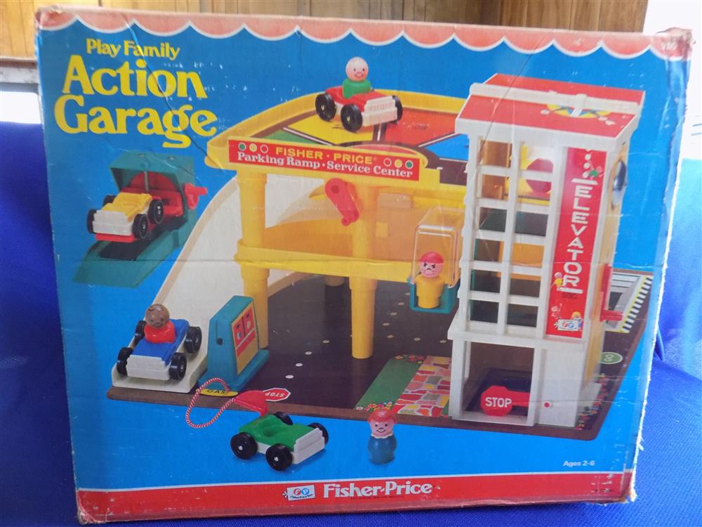 vintage little people garage