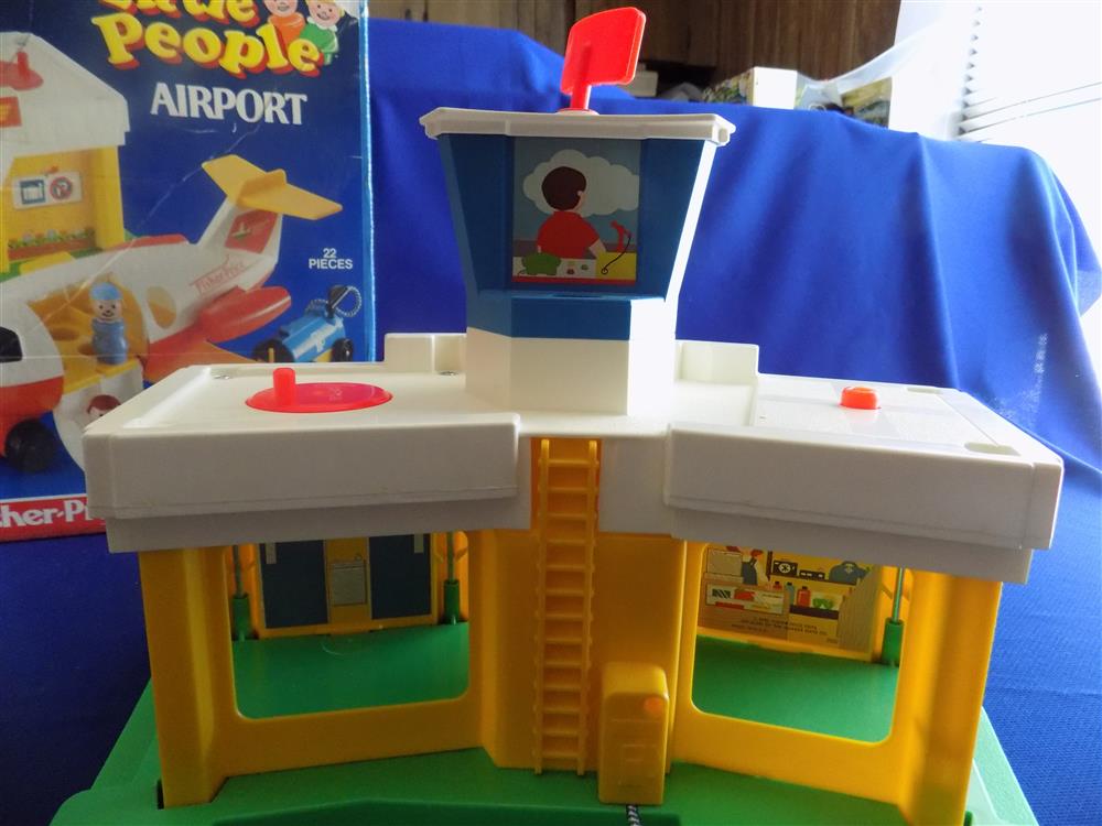 Fisher Price Little People Airport #2502 Complete with Box picture 7736