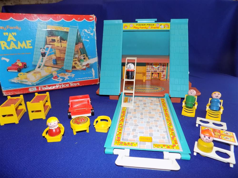 Fisher Price Little People Play Family A Frame #990 Vintage Near Mint with box picture 8872