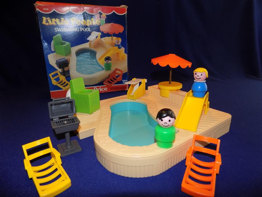 Fisher Price Little People Pool #2526 Complete in Box picture 17290