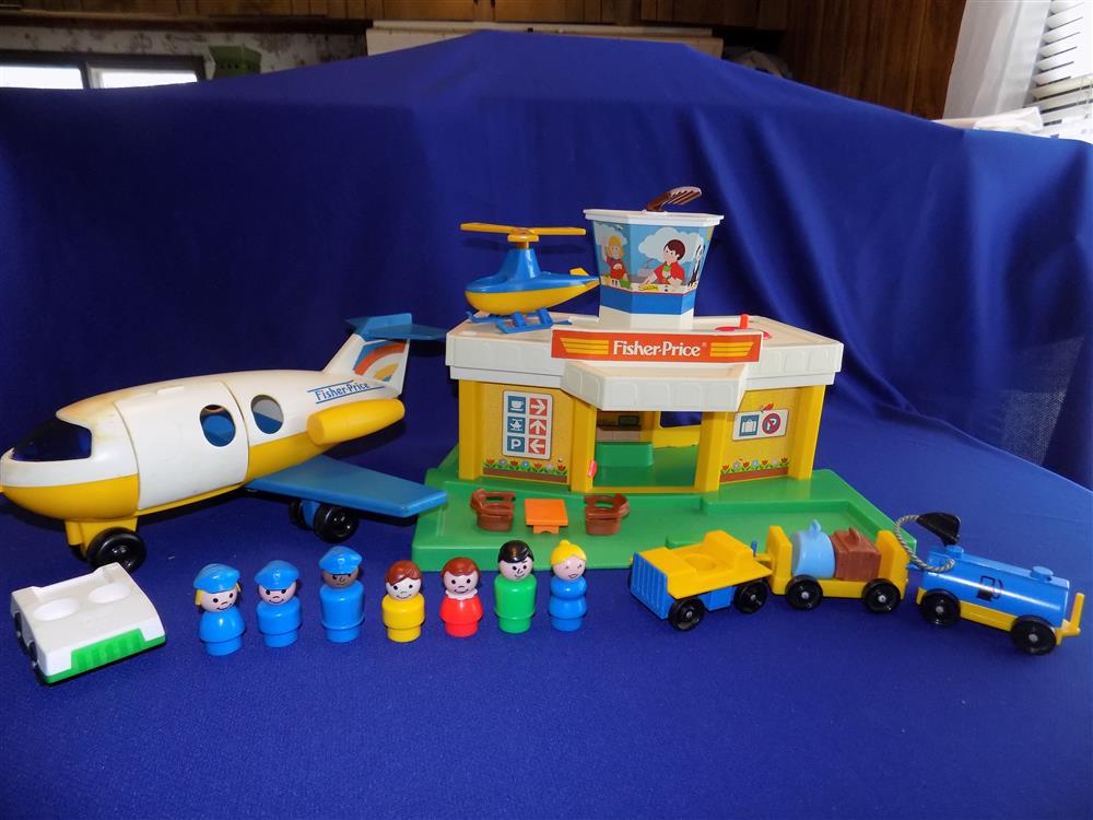 Fisher Price Little People #2502 Jetport Incomplete picture 20375